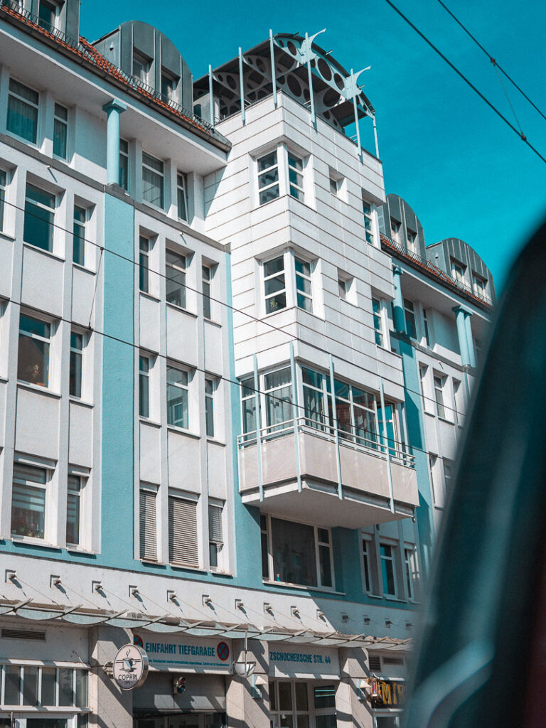 Wohn- und Geschäftshaus, Zschochersche Straße 44 in Leipzig-Plagwitz